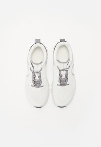 Thumbnail Image 4
