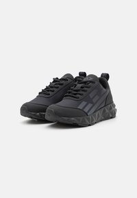 EA7 Emporio Armani UNISEX - Tenisice - triple black