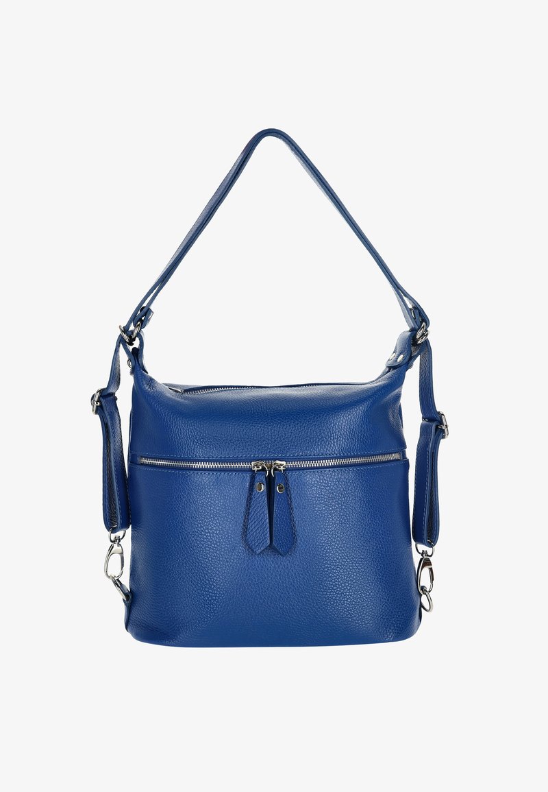 Blå læderhåndtaske med en tekstureret overflade, der har en lynlåslomme foran og justerbar rem. Kompakt, rund form.