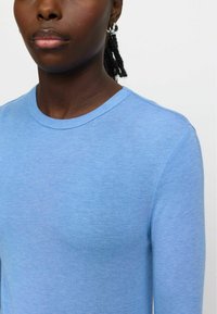 Soft Rebels SRROMAN  - Strickpullover -  azurine melange