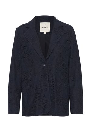 Blazer bleu marine pour femme avec overlay en dentelle, fermeture à un bouton, revers crantés et poches plaquées à l'avant.