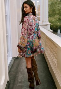 Lipsy REGULAR FIT - PATCHWORK PAISLEY BOHO - Denní šaty - neutral