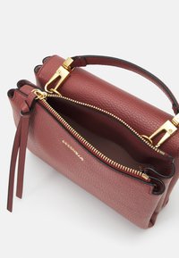 Coccinelle ARLETTIS - Handbag - bordeaux