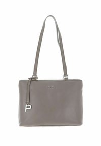 Sac à main en cuir gris avec deux anses, un logo argent�é et un accent décoratif en forme de lettre "P" sur le côté. Texture lisse, forme rectangulaire.