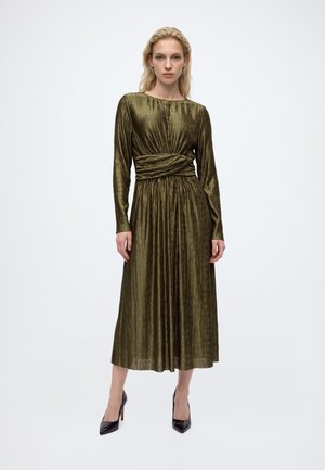 YAS, YASOTOLINDA MIDI DRESS  - Коктейлна рокля/парти рокля - capers