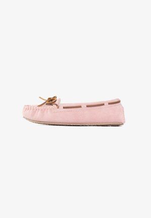Auf welche Kauffaktoren Sie als Kunde bei der Auswahl der Minnetonka stiefel achten sollten