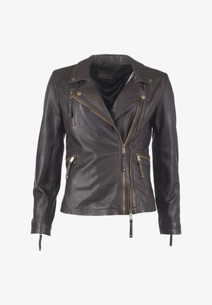 Brązowa skórzana kurtka motocyklowa z wyprofilowanym kołnierzem, wieloma zamykanymi na zamek kieszeniami oraz prążkowanymi akcentami na rękawach.