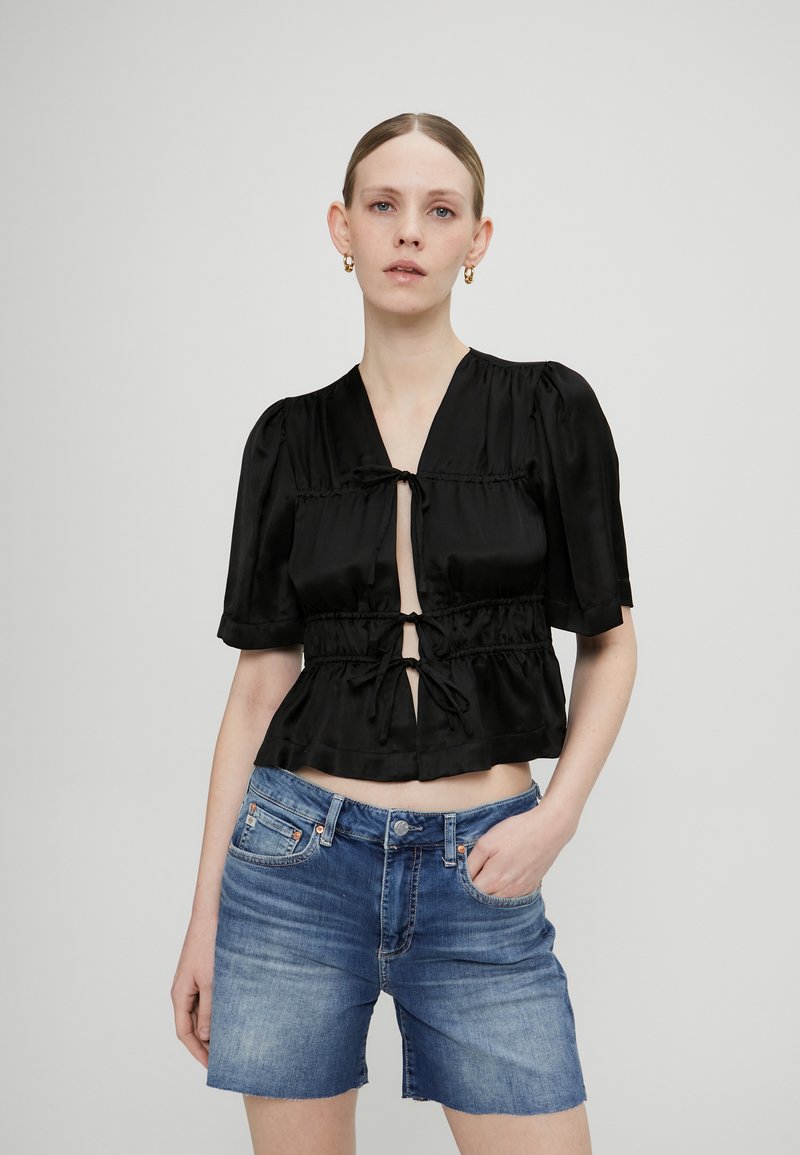 MUNTHE Palaidinė - black