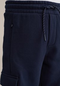 WE Fashion BLUE RIDGE - Spodnji deli trenirk - navy blue