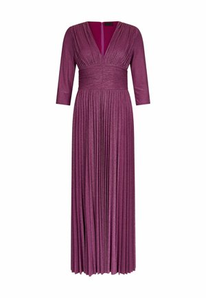 Robe longue couleur prune avec manches 3/4, encolure en V profonde, taille cintrée et jupe plissée en tissu scintillant.