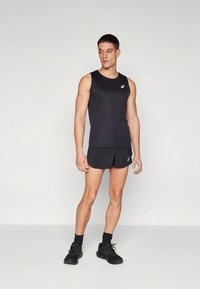 ASICS CORE SPLIT SHORT - Športové šortky - performance black