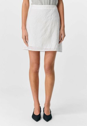BLUMEN - Minifalda - cloud dancer