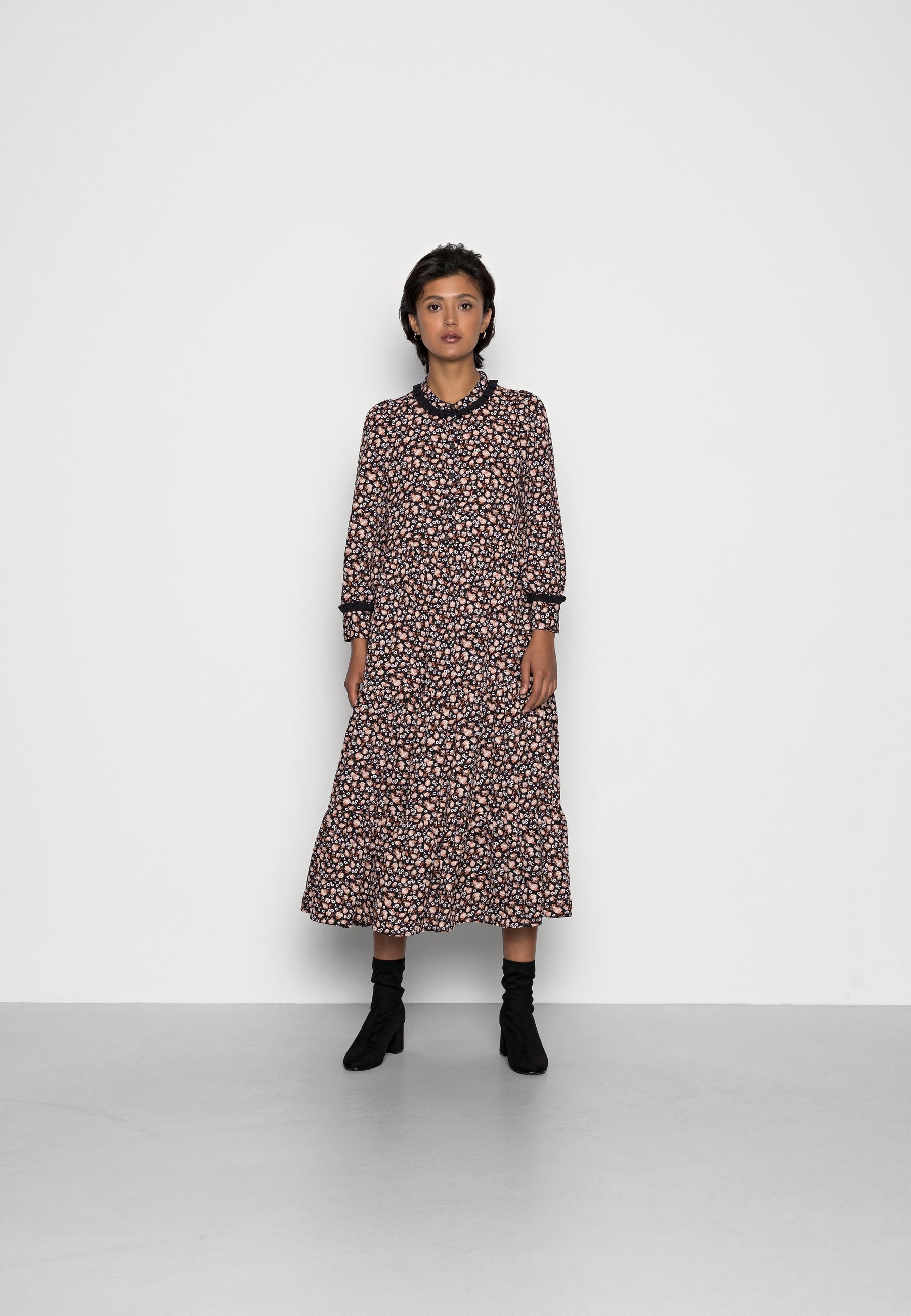 Levi's® FARAH MIDI DRESS - Shirt dress 