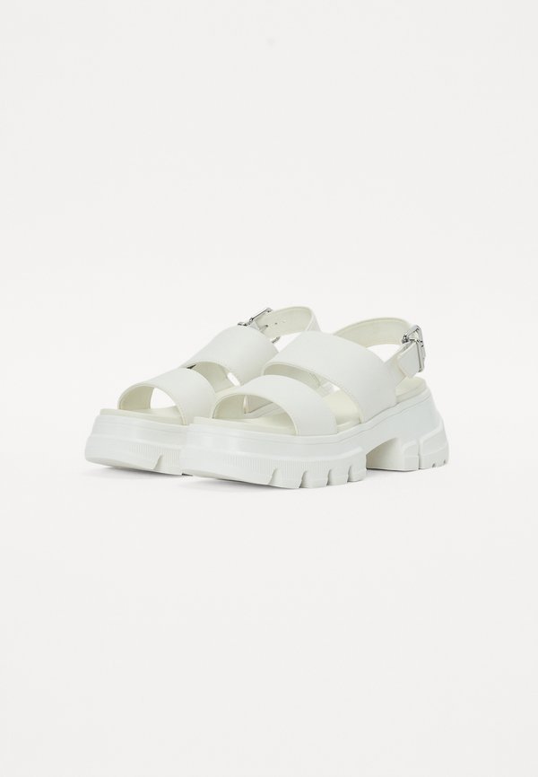 CHUNKY CITY - Platform sandals - ecru3