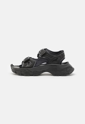 adidas by Stella McCartney HIKA  - Outdoorsandalen - core black/utility black