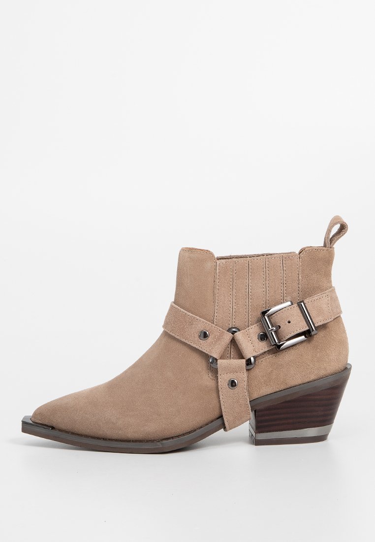 Botines bajos