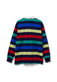 Koszulka polo z długim rękawem w wielokolorowe poziome paski w odcieniach czerwieni, niebieskiego, zielonego, żółtego i granatu. Posiada biały kołnierzyk i ściągacze przy mankietach.