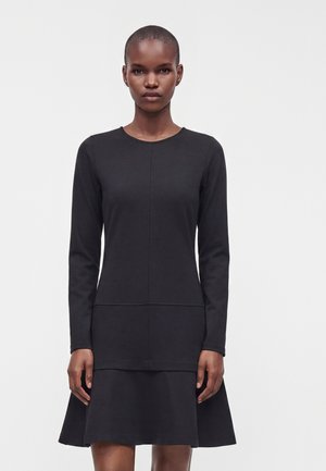 Samsøe Samsøe, SACLAY DRESS - Φόρεμα από ζέρσεϊ - black