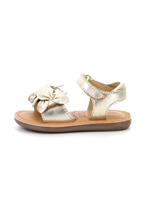 Sandalias - or