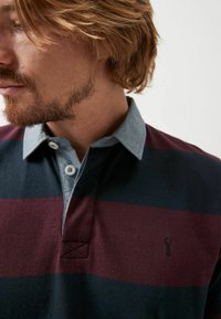 Next Pólóing - navy blue burgundy red stripe