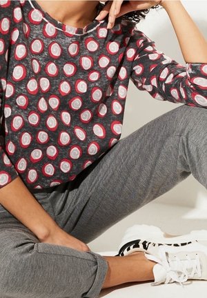 Pullover - black