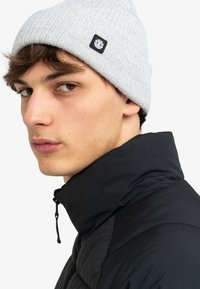 Element FLOW - Muts - grey