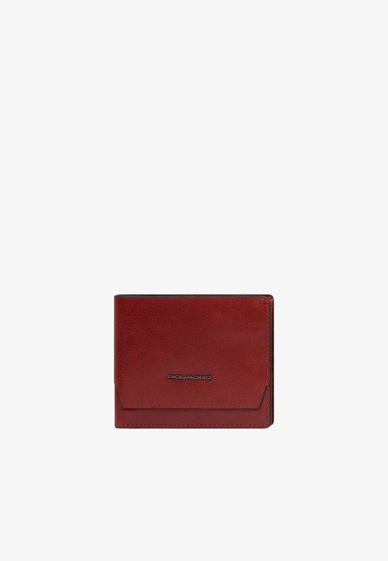 Portefeuille bifold en cuir marron avec le logo Piquadro embossé sur le devant, présentant une texture lisse et des coutures soignées.