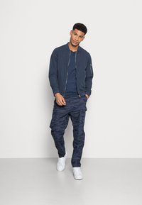 Denham NATO PANT  - Calças cargo - dark blue