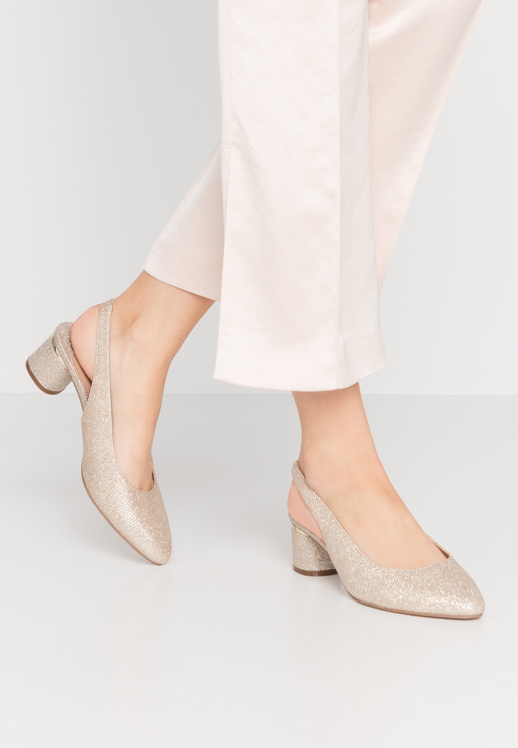 WIDE FIT DOLLAR CYCLINDER HEEL SLINGBACK COURT Pumps gold WIDE FIT DOLLAR CYCLINDER HEEL SLINGBACK COURT Pumps gold