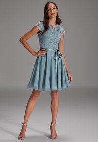 Swing - MIT PAILLETTENBESETZTEM SPITZENOBERTEIL - Cocktailkleid/festliches Kleid - indigo Thumbnail-Bild 1