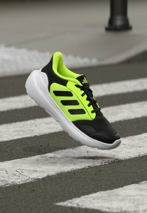 adidas Performance TENSAUR RUN 3.0 UNISEX - Scarpe da corsa su strada - core black/lucid lemon