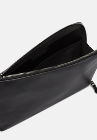 Liebeskind Berlin LORA - Notebooktasche - schwarz