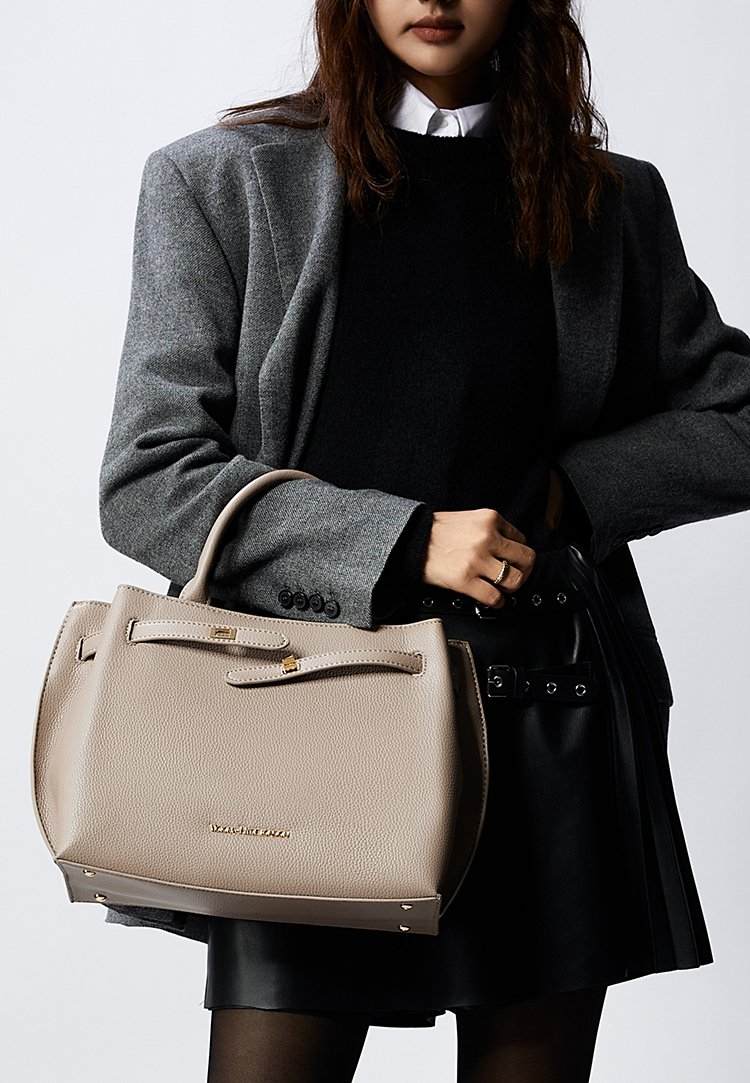 VICTORIA HYDE Women's Vintage Clutch Shoulder Bag – Leather Retro Handbag With Removable Strap, 24x18.5x7.5 Cm