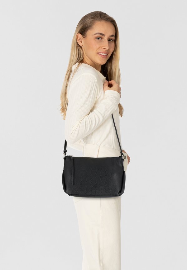 FELICIA - Umhängetasche