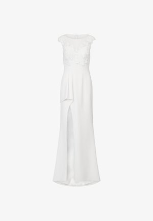 Witte avondjurk met een bloemenkant lijfje, korte kapmouwen en een zijsplit. Vloeiende stof, elegante silhouet en zachte textuur.