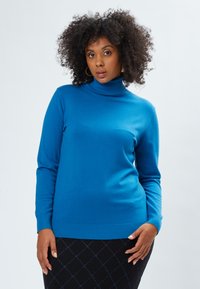 Unausgewählt, blue