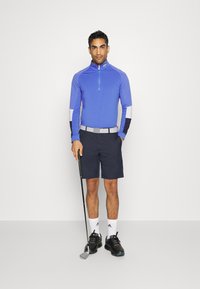 Calvin Klein Golf BULLET REGULAR FIT - Σορτς εξωτερικού χώρου - navy