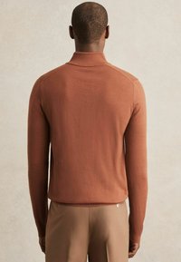 Reiss Neule - cinnamon brown