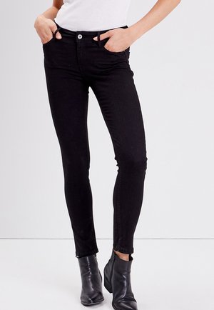 SCHMALE PUSH UP - Slim fit jeans - denim noir