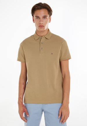 SLIM CORE ESSENTIAL - Poloshirt - woodridge