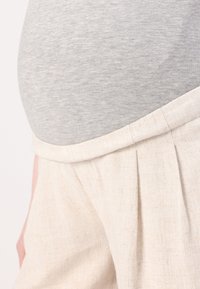 Thumbnail Image 7