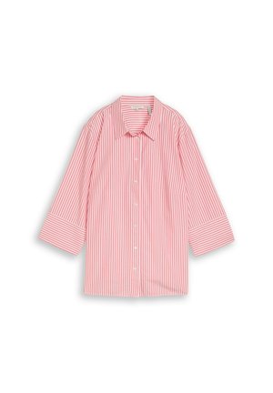 Rosa-weiß gestreiftes, knöpfbares Hemd mit breiten Manschetten und klassischem Kragen, flach auf weißem Hintergrund ausgelegt.