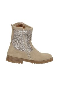 Beige enkellaars met een gladde suède afwerking en een glinsterend zilveren zijpaneel. Voorzien van een zijrits en een textuur rubberen zool.