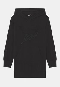 Schwarzer Kapuzenpullover mit Fronttasche und strukturiertem "GUESS Icon"-Logo in passendem Schwarz auf der Brust.