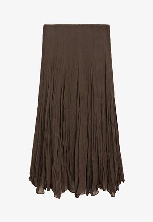 Bruine, enkelhoge geplooide rok met een gekreukte textuur en een licht uitlopende zoom, weergegeven tegen een witte achtergrond.