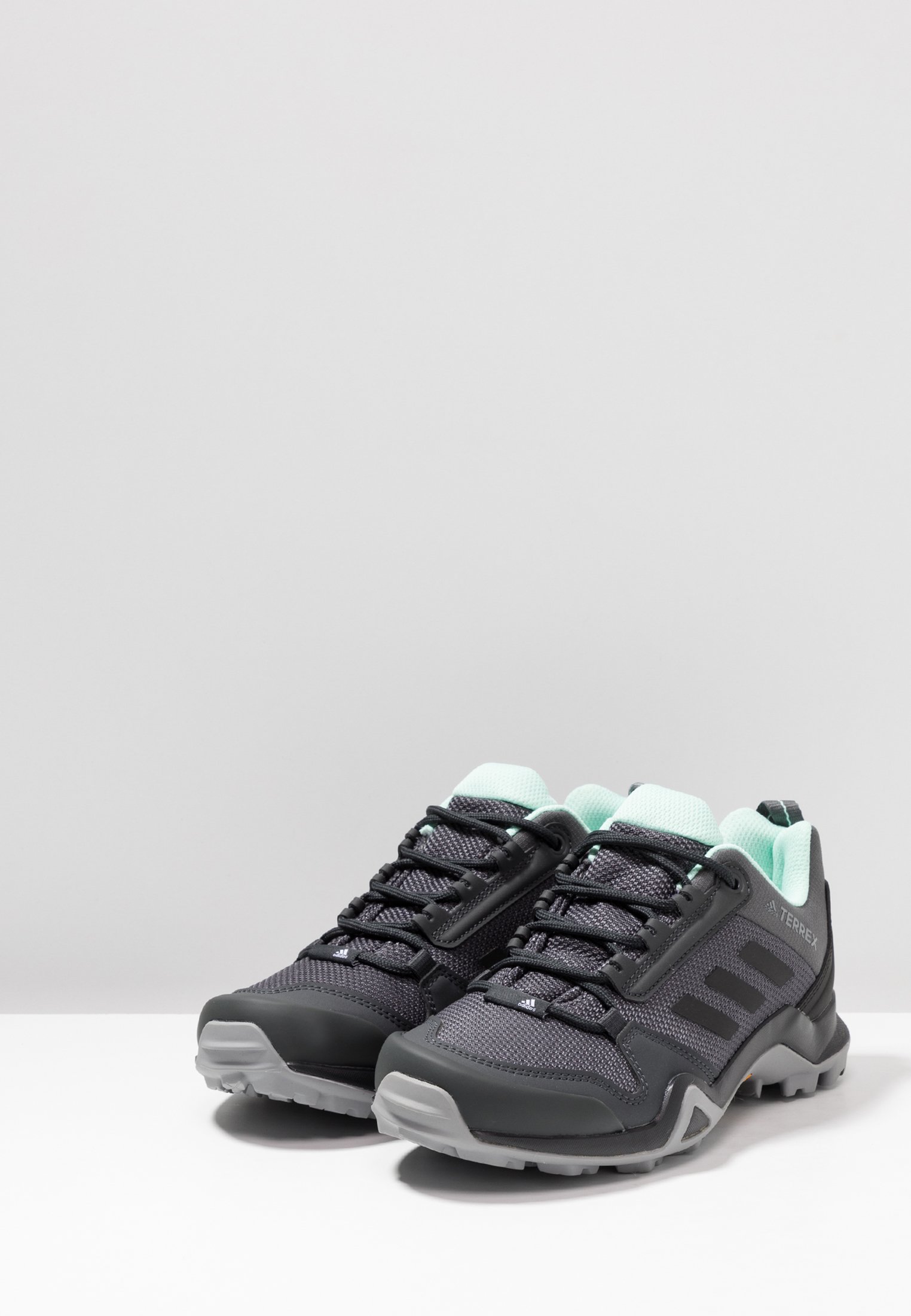adidas Performance TERREX AX3 Fjellsko grey fiveclear adidas Performance TERREX AX3 Fjellsko grey fiveclear