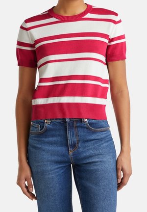 Triko s potiskem - red