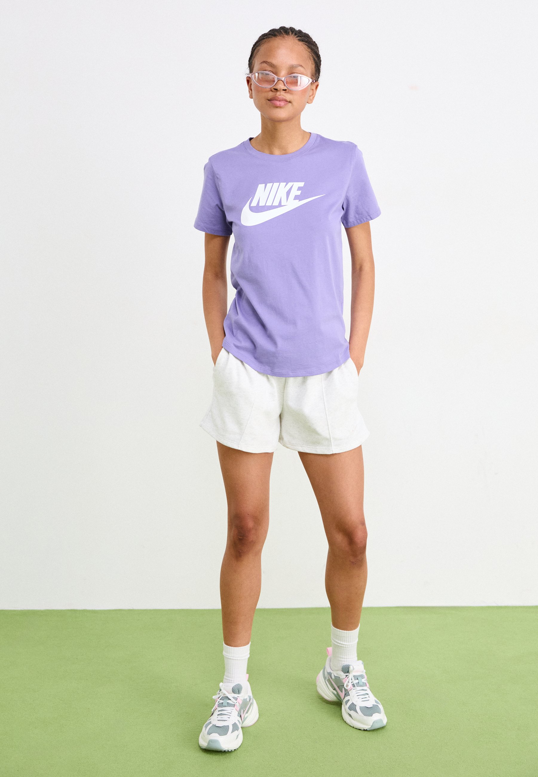 売れ筋商品|||ナイキ Tシャツ レディース トップス TEE - Print T-shirt - dusty amethyst Nike Sportswear TEE - Print T-shirt - dusty amethyst/purple