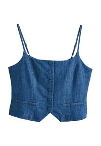 Džínová crop top s tenkými nastavitelnými ramínky, zapínáním na knoflíky vpředu a dvěma horizontálními kapsami. Středně modrá barva a mírně strukturovaná látka.