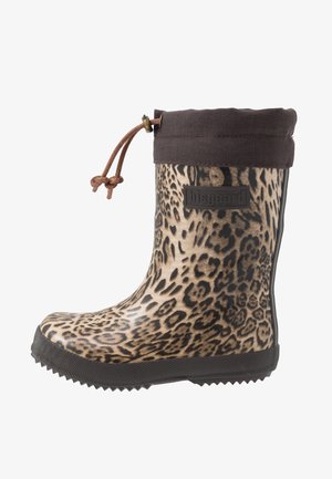 Leopárdmintás gumicsizma barna szövet szegéllyel, húzóköteles záródással, texturált talppal és fekete logókkal az oldalon.